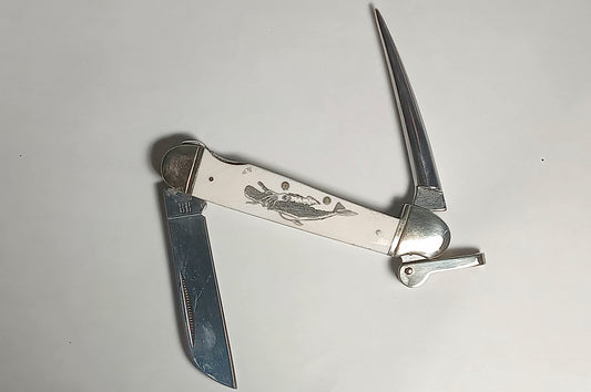 Scrimshawed Marlin Spike "Whale vs Squid"